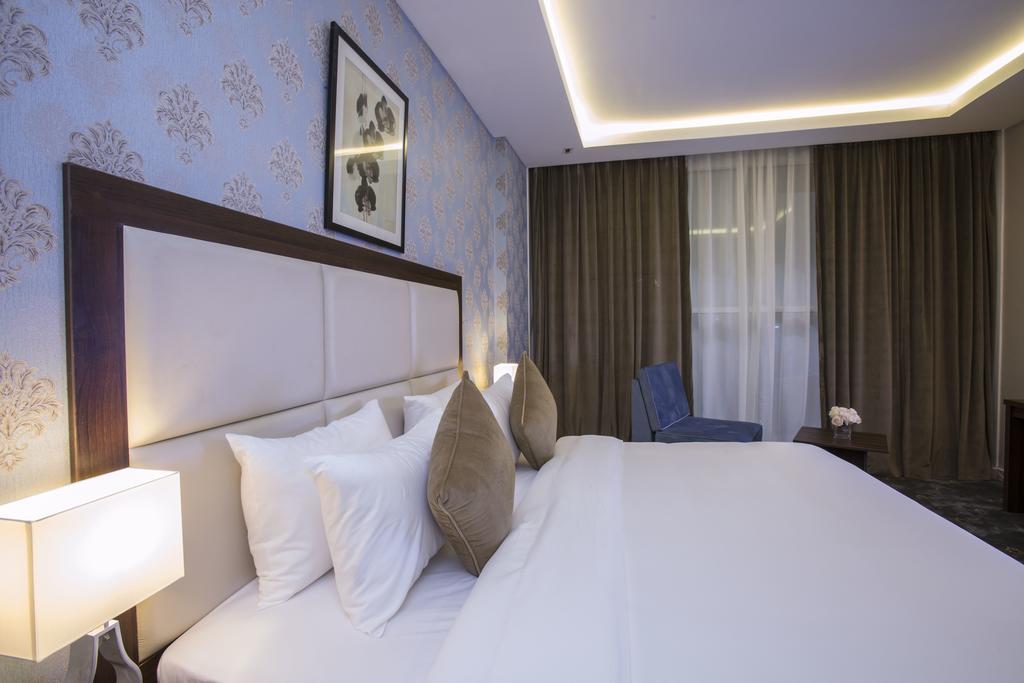 The Town Hotel Doha Eksteriør bilde